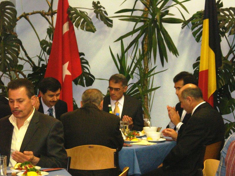 Diyanet Vakfı Federasyon ve Dernek Temsilcilerini Ağırladı