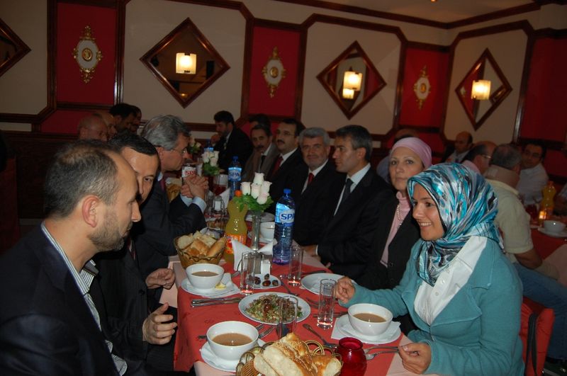 BiF’İN İFTARINDA TEŞKİLAT BAŞKANLARI BULUŞTU