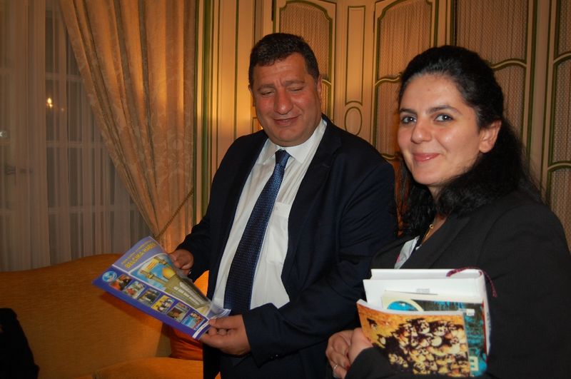 DERGİMİZ ELLERDE VE GÖNÜLLERDE OLMAYA DEVAM EDİYOR