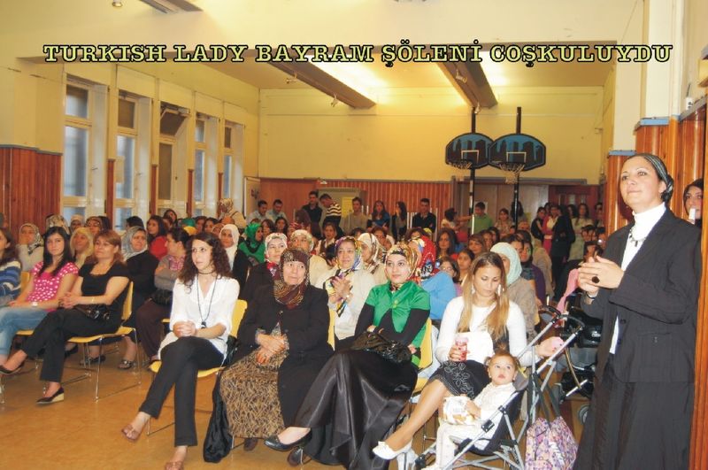 TURKISH LADY BAYRAM EĞLENCESİ COŞKULUYDU