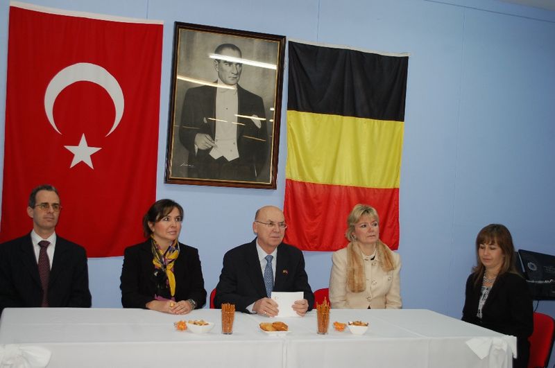 ERSAVCI : TAHRİKLERE KARŞI SAĞDUYULU DAVRANIŞINIZI TAKDİR EDİYORUM