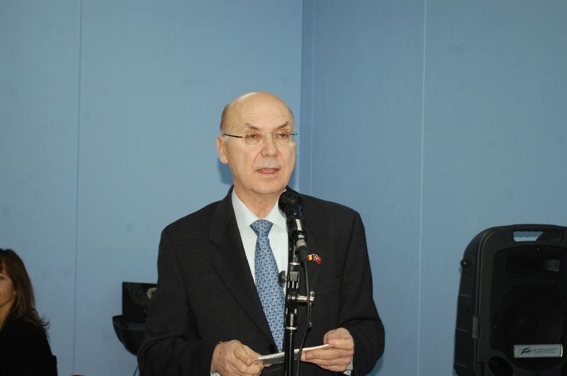 ERSAVCI : TAHRİKLERE KARŞI SAĞDUYULU DAVRANIŞINIZI TAKDİR EDİYORUM