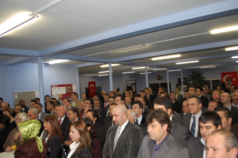 ERSAVCI : TAHRİKLERE KARŞI SAĞDUYULU DAVRANIŞINIZI TAKDİR EDİYORUM