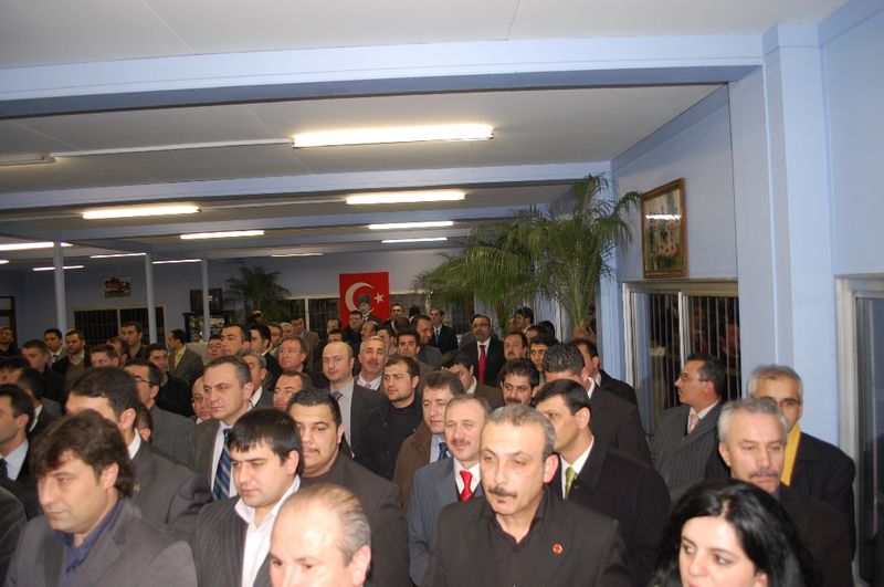 ERSAVCI : TAHRİKLERE KARŞI SAĞDUYULU DAVRANIŞINIZI TAKDİR EDİYORUM