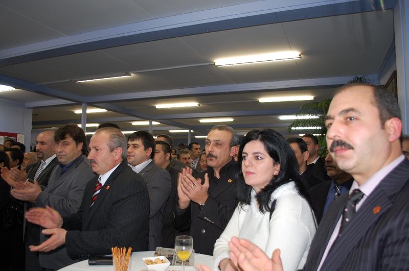 ERSAVCI : TAHRİKLERE KARŞI SAĞDUYULU DAVRANIŞINIZI TAKDİR EDİYORUM
