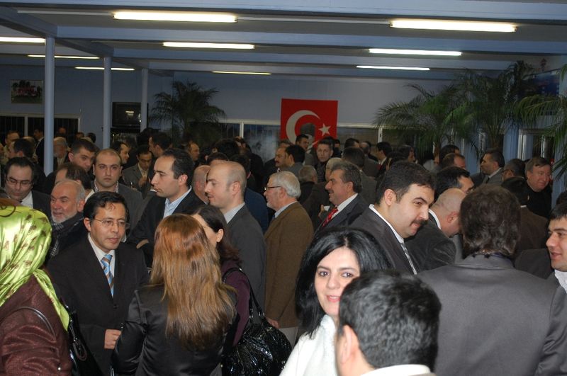 ERSAVCI : TAHRİKLERE KARŞI SAĞDUYULU DAVRANIŞINIZI TAKDİR EDİYORUM