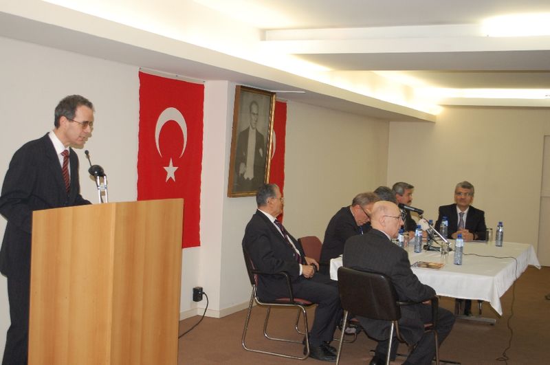 KOMİSYON ÜYELERİ STK TEMSİLCİLERİYLE BULUŞTU