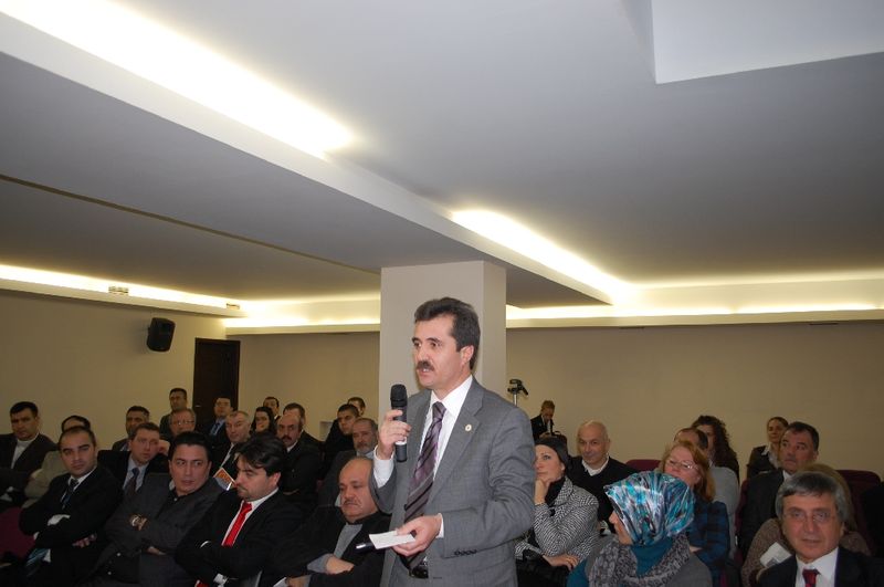KOMİSYON ÜYELERİ STK TEMSİLCİLERİYLE BULUŞTU