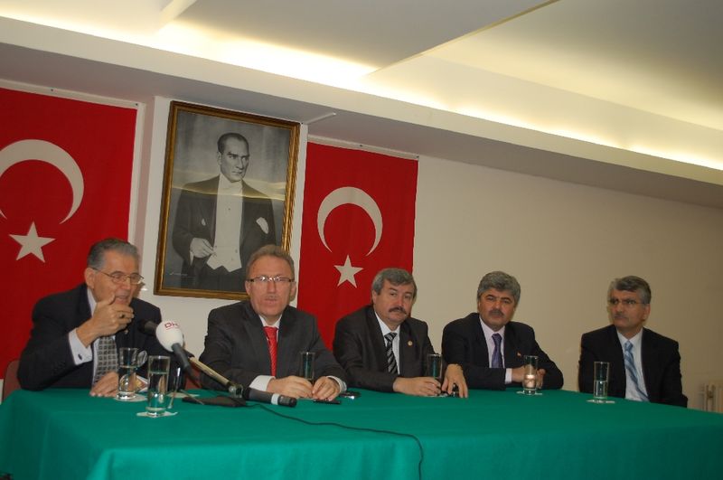 Milletvekilleri temasları hakkında bilgilendirdiler