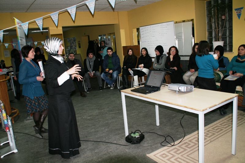 Türküder basarili çalismalara imza atmaya devam ediyor