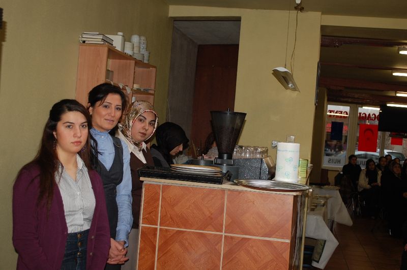 BAŞKONSOLOS ÇAKAR « EĞİTİME YATIRIM YAPIN »