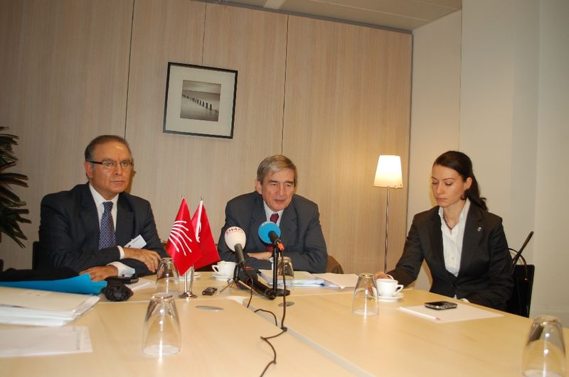 ÖYMEN: AVRUPALI MUHATAPLARIMIZIN YANLIŞ BİLGİLENDİRİLİYOR