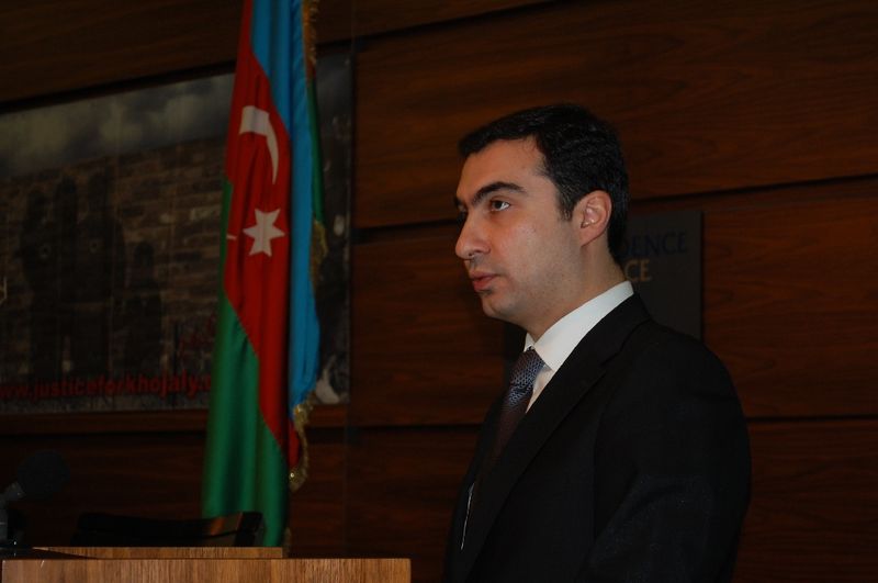 AZERBAYCANLILARDAN HOCALI SEMİNERİ