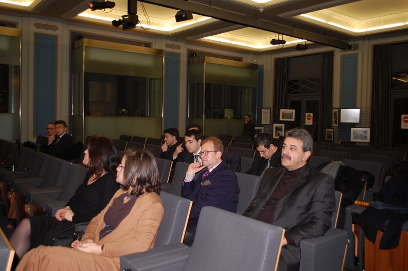 AZERBAYCANLILARDAN HOCALI SEMİNERİ