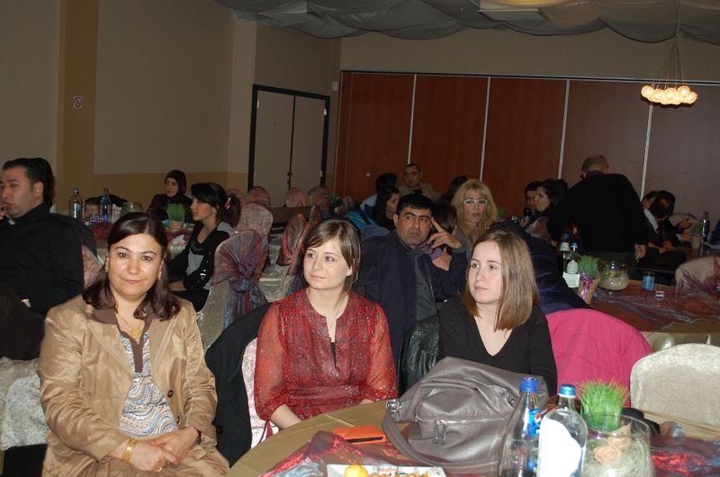 NEVRUZ BAYRAMI BELÇİKA'DA COŞKUYLA KUTLANDI
