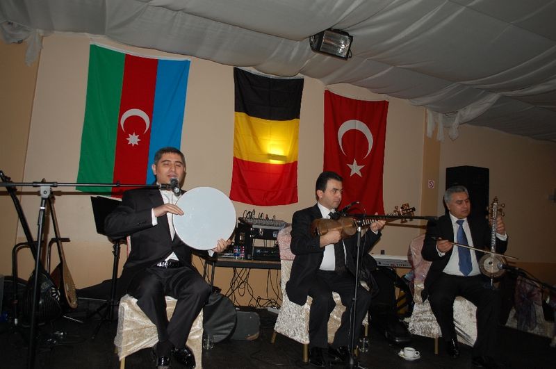 NEVRUZ BAYRAMI BELÇİKA'DA COŞKUYLA KUTLANDI