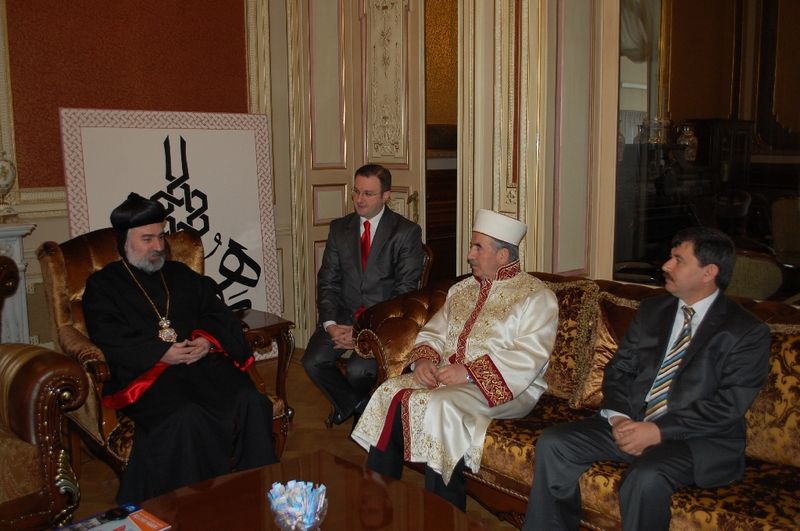 PROF. DR. BARDAKOĞLU SÜRYANİ RUHANİ LİDERLE GÖRÜŞTÜ