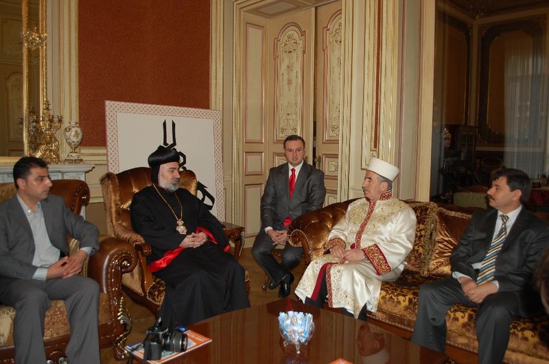 PROF. DR. BARDAKOĞLU SÜRYANİ RUHANİ LİDERLE GÖRÜŞTÜ