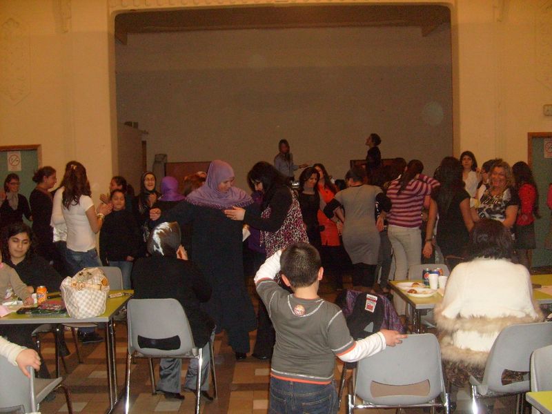 La Maison de l'Avenir derneğinden Kadınlar Matinası