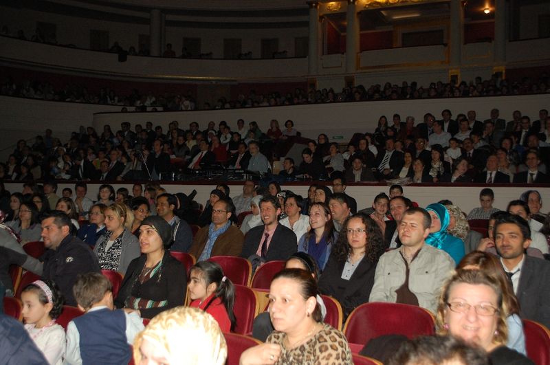 23 NİSAN BRÜKSEL'DE BÜYÜK BİR COŞKUYLA KUTLANDI