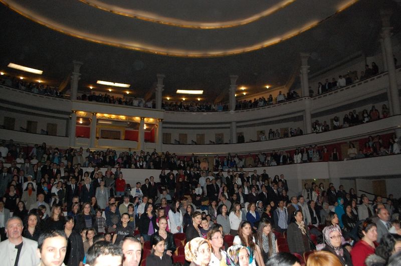 23 NİSAN BRÜKSEL'DE BÜYÜK BİR COŞKUYLA KUTLANDI
