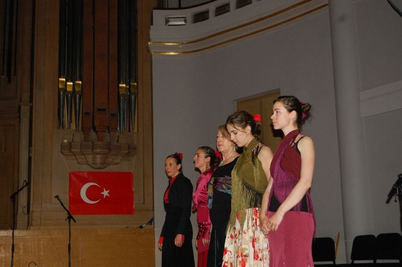 23 NİSAN BRÜKSEL'DE BÜYÜK BİR COŞKUYLA KUTLANDI