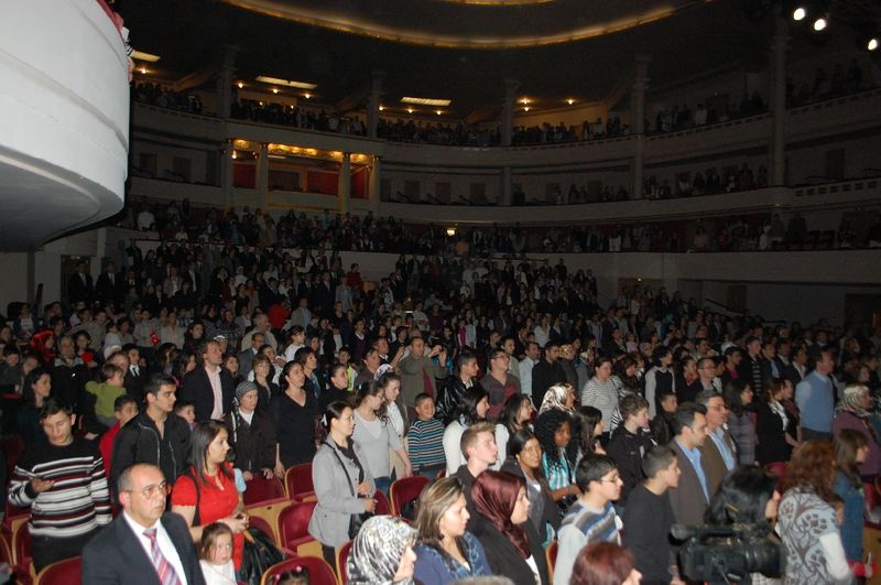 23 NİSAN BRÜKSEL'DE BÜYÜK BİR COŞKUYLA KUTLANDI