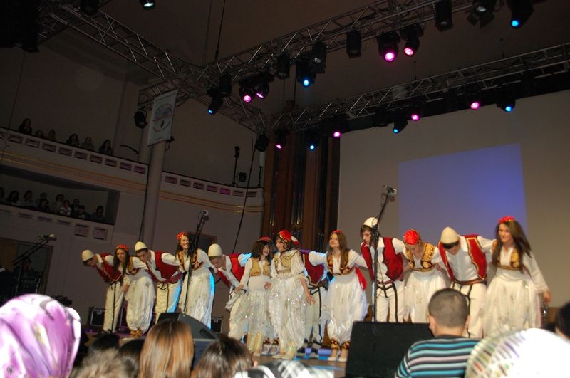 23 NİSAN BRÜKSEL'DE BÜYÜK BİR COŞKUYLA KUTLANDI
