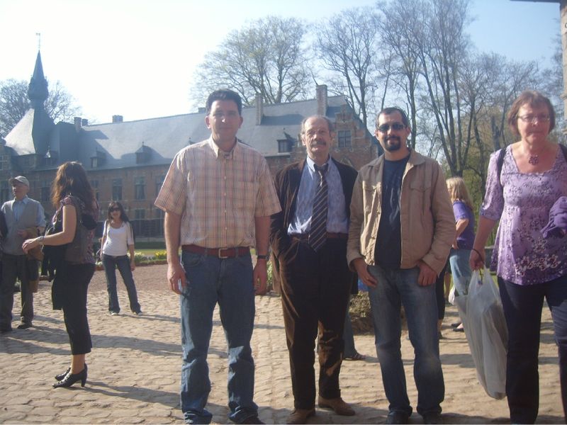 Belçika ADD Kadın Kolları Chateau de Grand Bigard Çicek Festivaline Gezi Düzenledi.