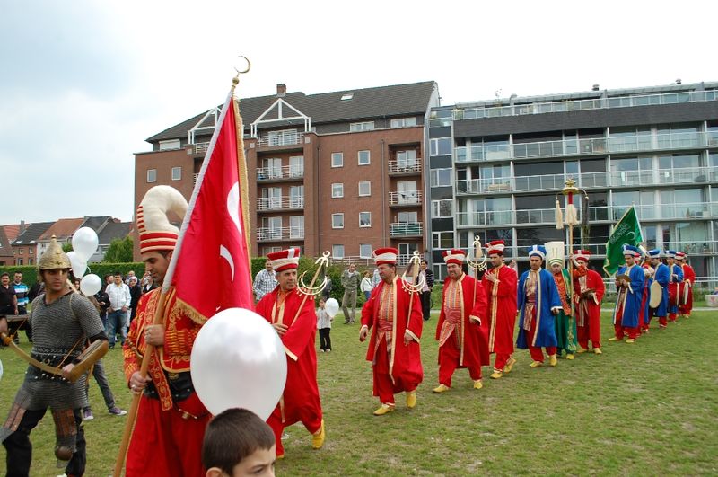 FATİH MEHTERAN GENT'LİLERİN GÖNLÜNÜ FETH ETTİ