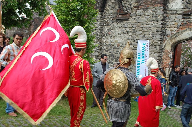 FATİH MEHTERAN GENT'LİLERİN GÖNLÜNÜ FETH ETTİ