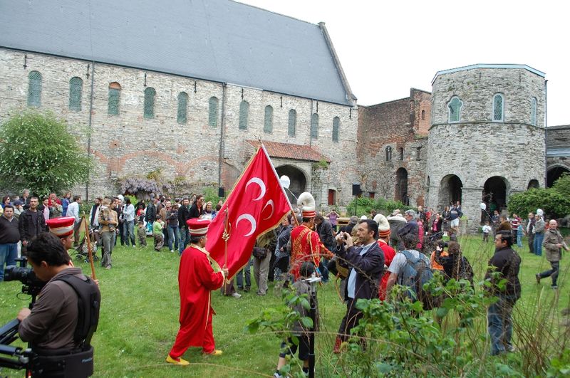 FATİH MEHTERAN GENT'LİLERİN GÖNLÜNÜ FETH ETTİ