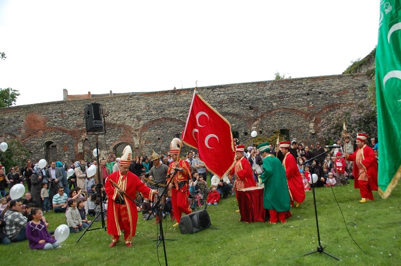 FATİH MEHTERAN GENT'LİLERİN GÖNLÜNÜ FETH ETTİ