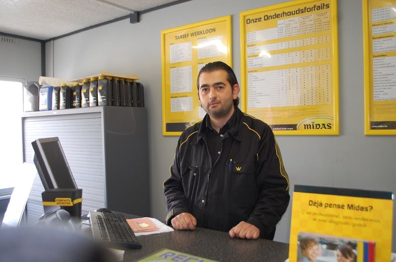 İLK TÜRK MİDAS BAYİİ HİZMETE GİRDİ