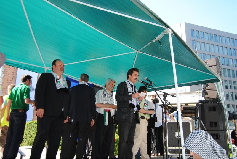 BRÜKSEL'DE BİNLERCE KİŞİ İSRAİL'İ PEOTESTO ETTİ