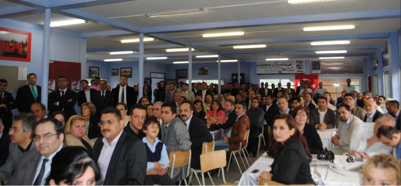 BAKAN BAĞIŞ ORTAK PAYDANIZ TÜRKİYE SEVDASI' OLSUN