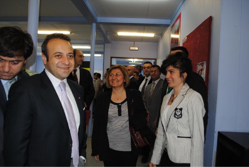 BAKAN BAĞIŞ ORTAK PAYDANIZ TÜRKİYE SEVDASI' OLSUN