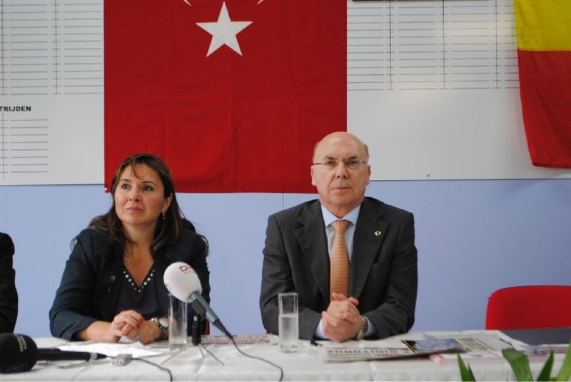 BAKAN BAĞIŞ ORTAK PAYDANIZ TÜRKİYE SEVDASI' OLSUN