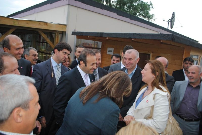 BAKAN BAĞIŞ ORTAK PAYDANIZ TÜRKİYE SEVDASI' OLSUN