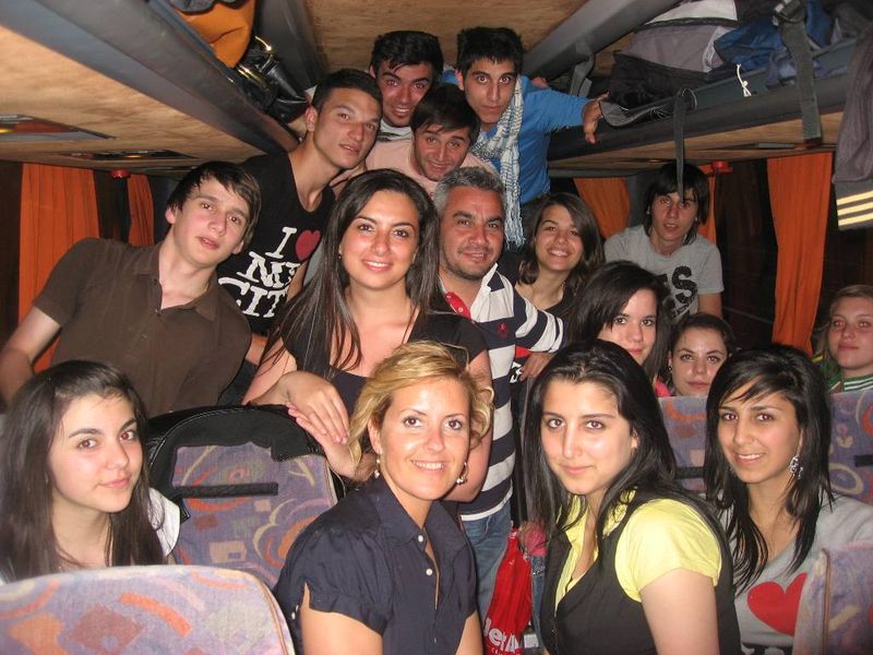Türküder Diest Parisi köse bucak gezdi