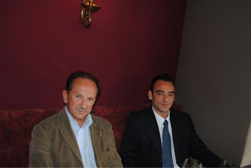 Muavin Konsolos İzbul Charleroi'de görüşmelerde bulundu