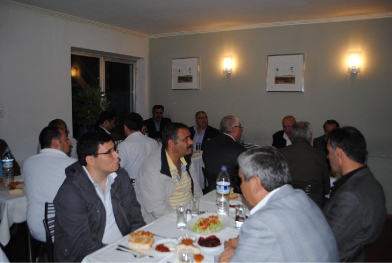 DOSTLARINDAN RÜŞTÜ ERBAŞ'A TAZİYE ZİYARETİ