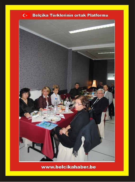 YENİYILA ATATÜRKÇÜLER BADD'IN YENİLENEN SALONUNDA COŞKUYLA GİRDİLER