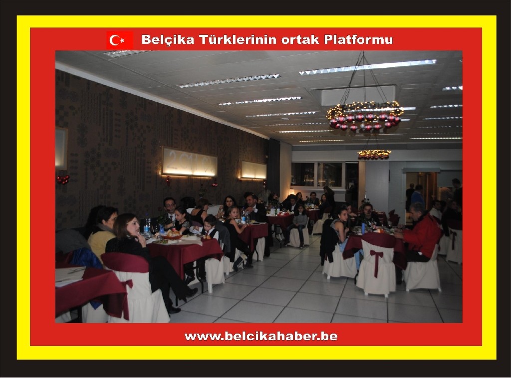 YENİYILA ATATÜRKÇÜLER BADD'IN YENİLENEN SALONUNDA COŞKUYLA GİRDİLER