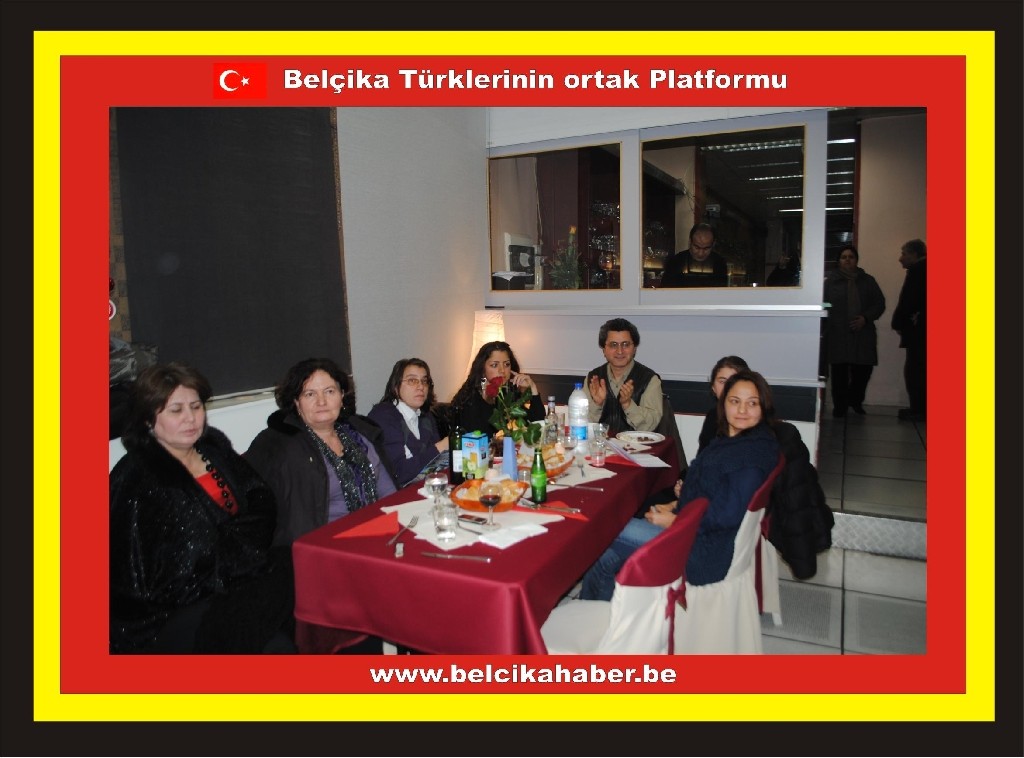 YENİYILA ATATÜRKÇÜLER BADD'IN YENİLENEN SALONUNDA COŞKUYLA GİRDİLER