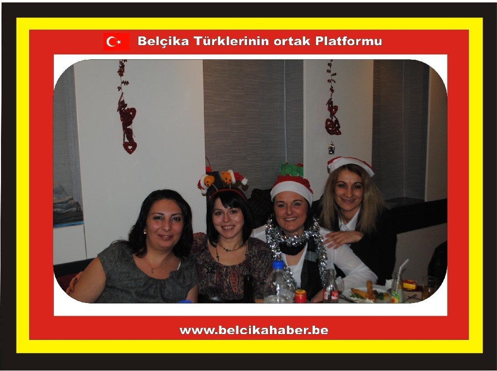 YENİYILA ATATÜRKÇÜLER BADD'IN YENİLENEN SALONUNDA COŞKUYLA GİRDİLER