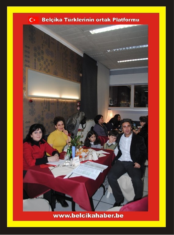YENİYILA ATATÜRKÇÜLER BADD'IN YENİLENEN SALONUNDA COŞKUYLA GİRDİLER