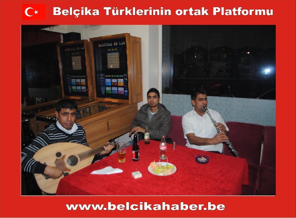 YENİYILA ATATÜRKÇÜLER BADD'IN YENİLENEN SALONUNDA COŞKUYLA GİRDİLER