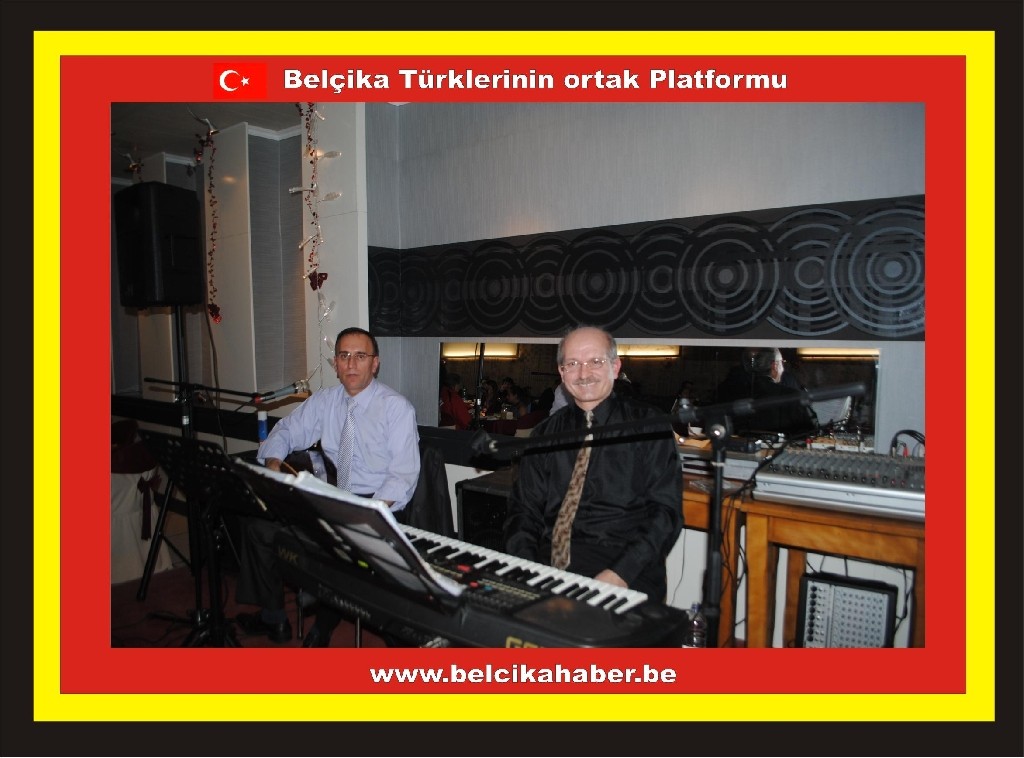 YENİYILA ATATÜRKÇÜLER BADD'IN YENİLENEN SALONUNDA COŞKUYLA GİRDİLER