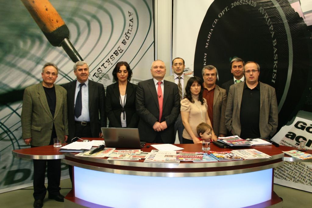 AVRUPA'DA YAYIN YAPAN TÜRKÇE MEDYA (YEREL) SORUNLARI TARTIŞILDI